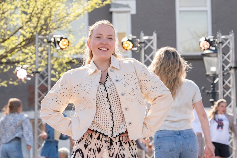 Modeshow 330_.jpg